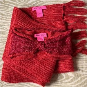 ✨❤️Betsey Johnson Holiday scarf and headband set